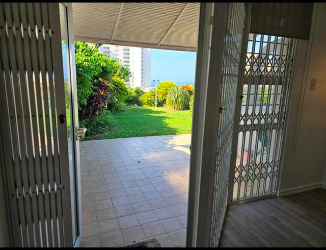 3 BEDROOM APARTMENT FOR SALE IN UMHLANGA ROCKS